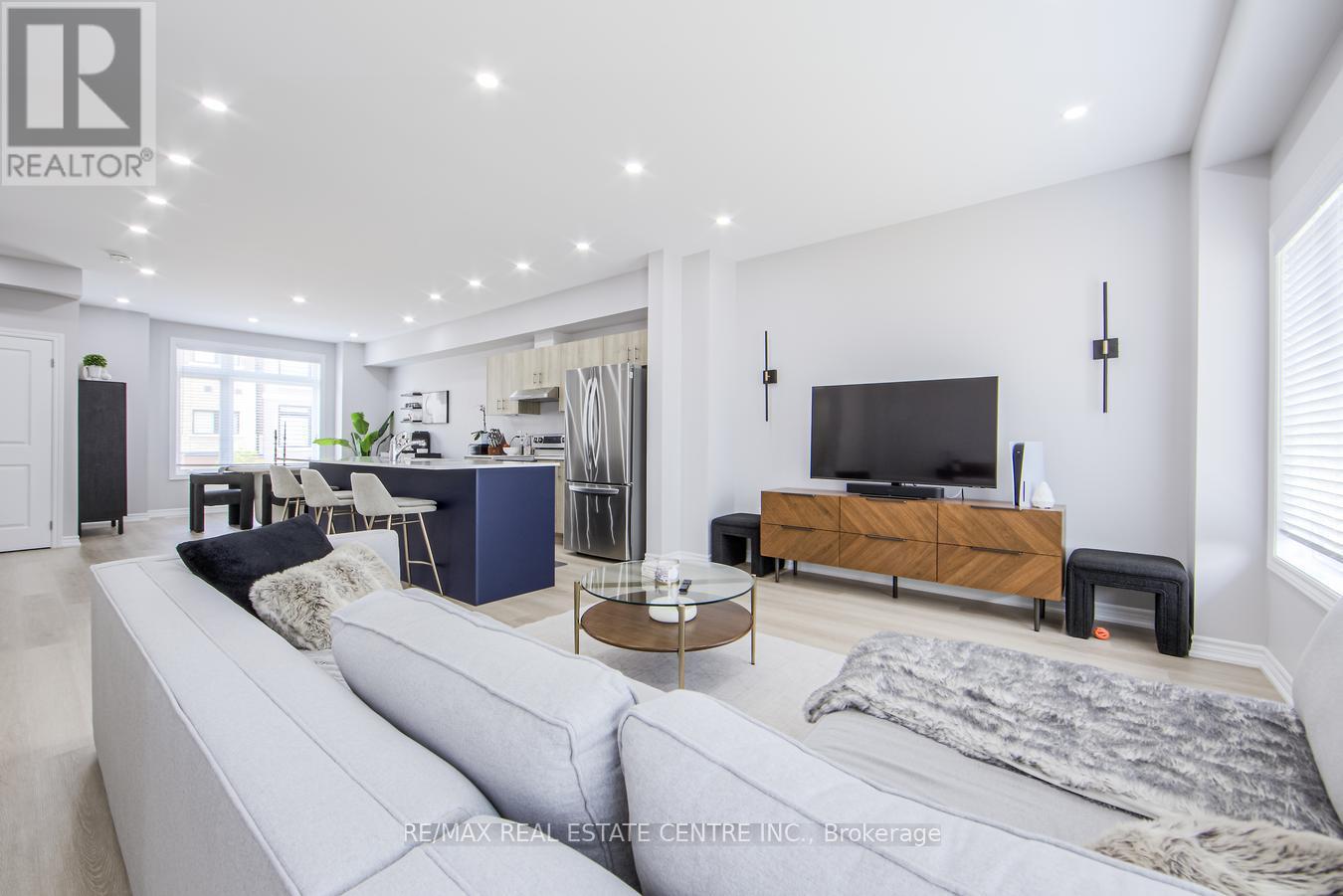 Single Family House for Sale in  SENTINEL LANE Hamilton (Mountview) 