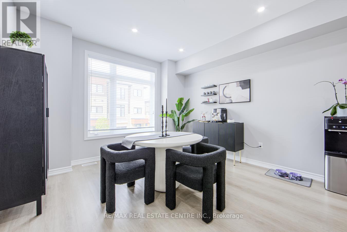Single Family House for Sale in  SENTINEL LANE Hamilton (Mountview) 