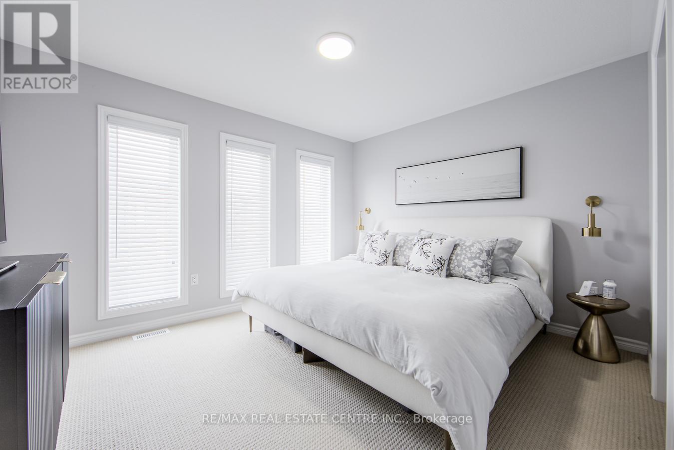 Single Family House for Sale in  SENTINEL LANE Hamilton (Mountview) 