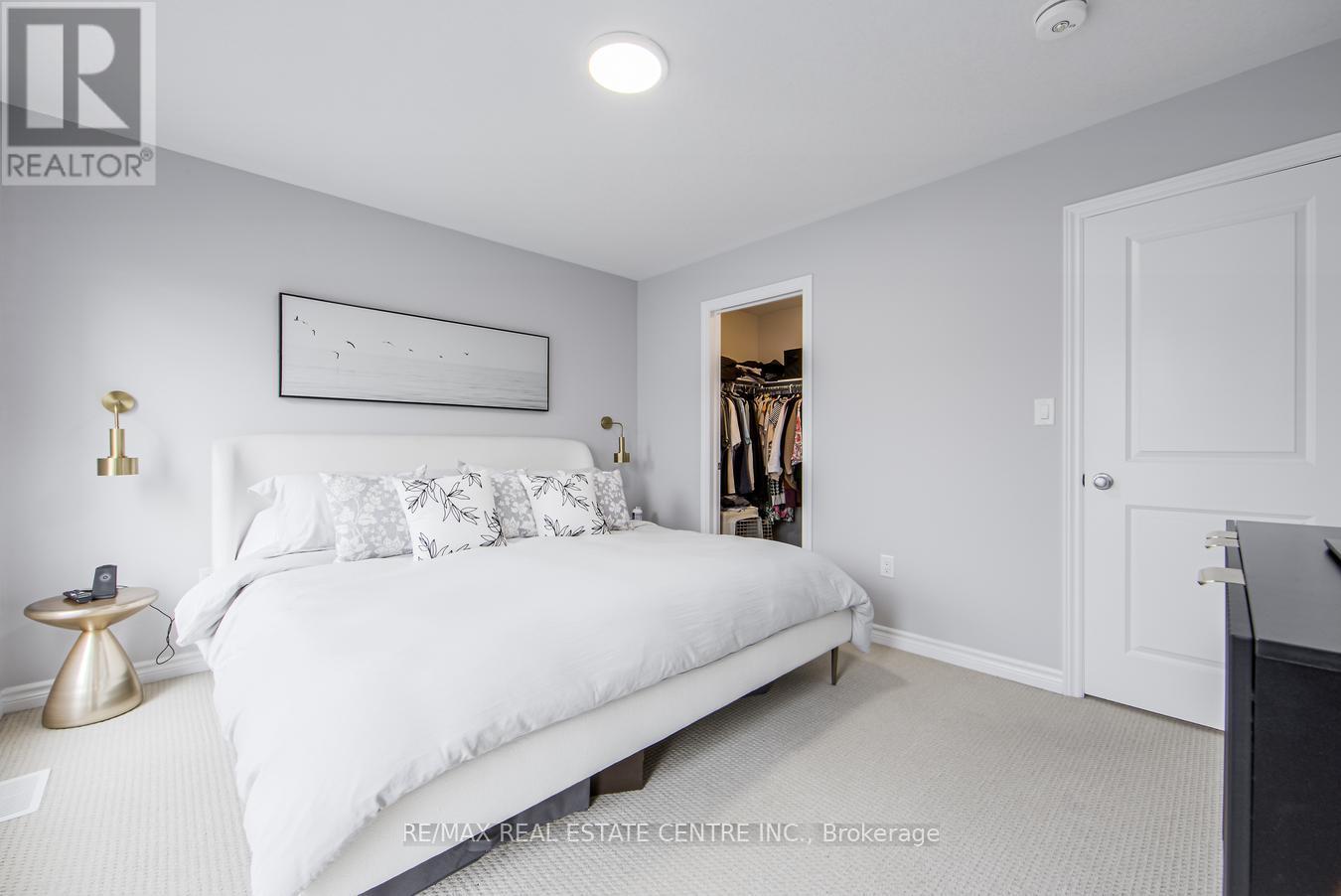 Single Family House for Sale in  SENTINEL LANE Hamilton (Mountview) 