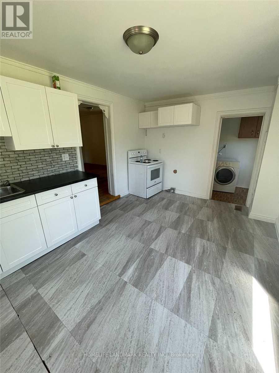Photo 7 of 1355 County Rd 45, Asphodelnorwood ON