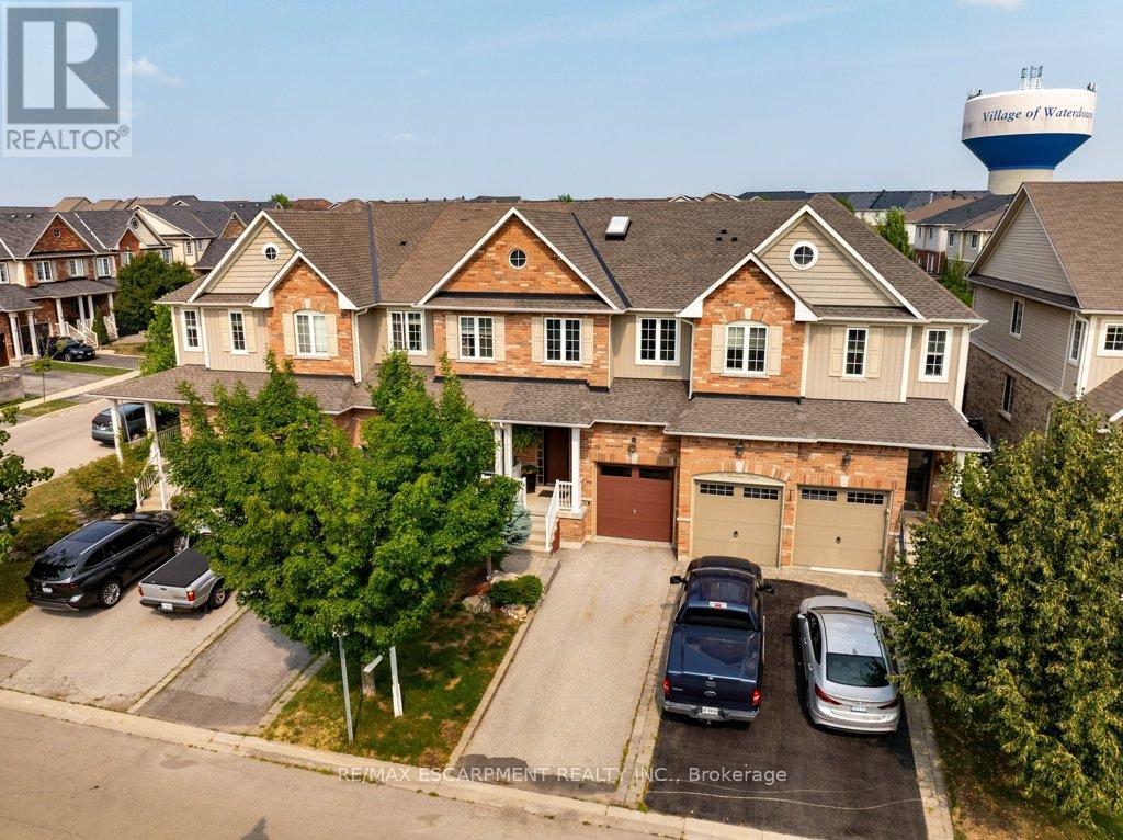 Photo 3 of 79 Browview Drive, Hamilton ON
