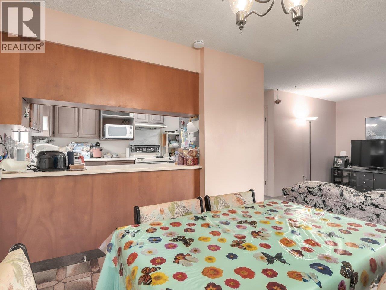 Photo 17 of 2027 Kirkstone Road, North Vancouver BC