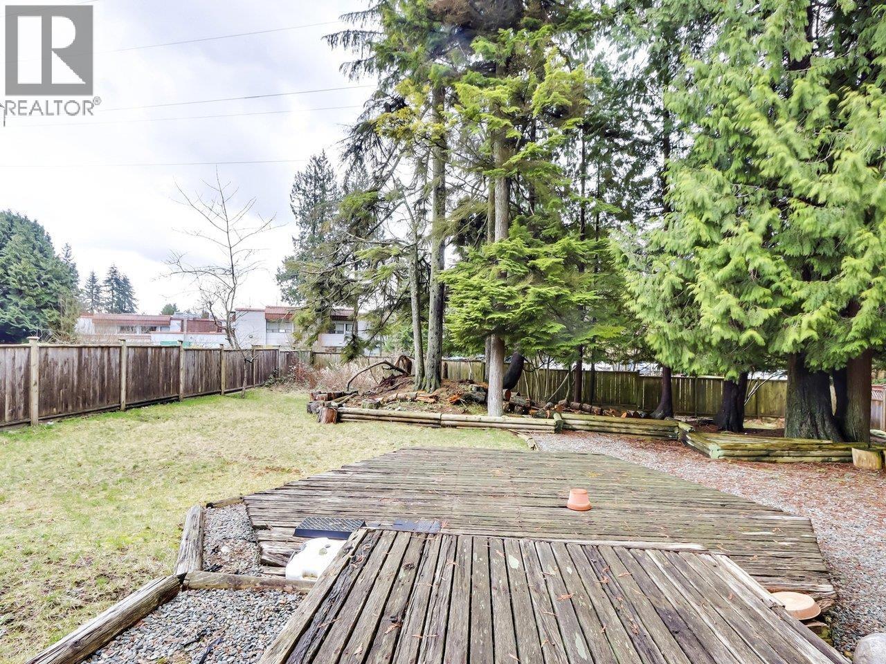 Photo 26 of 2027 Kirkstone Road, North Vancouver BC