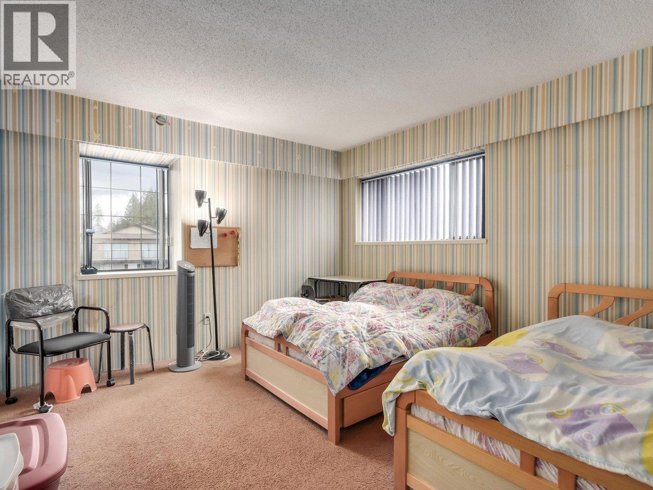 Photo 7 of 2027 Kirkstone Road, North Vancouver BC