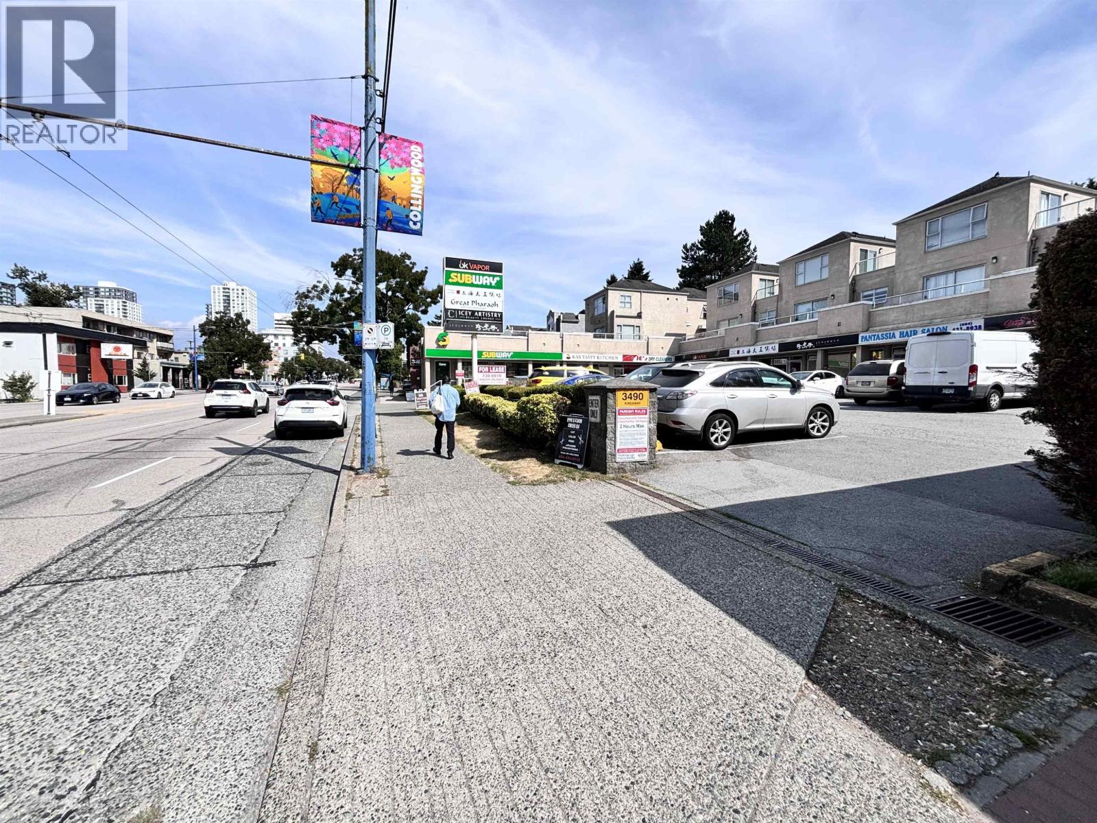 Photo 2 of 10 3490 Kingsway, Vancouver BC
