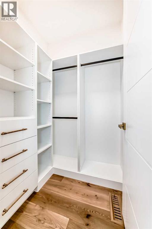 Single Family House for Sale in   Street SW Shaganappi Calgary 