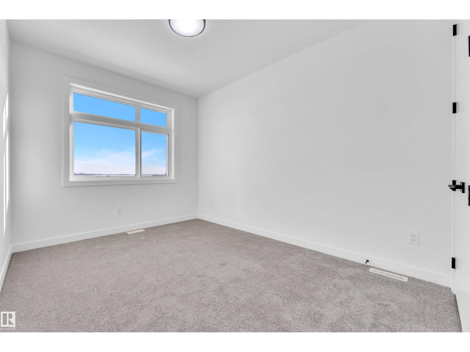Photo 25 of 416 Pine Pt, Leduc AB