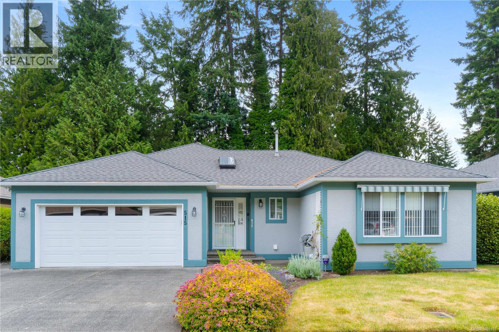 Photo 1 of 515 Seaward Way, Qualicum Beach BC