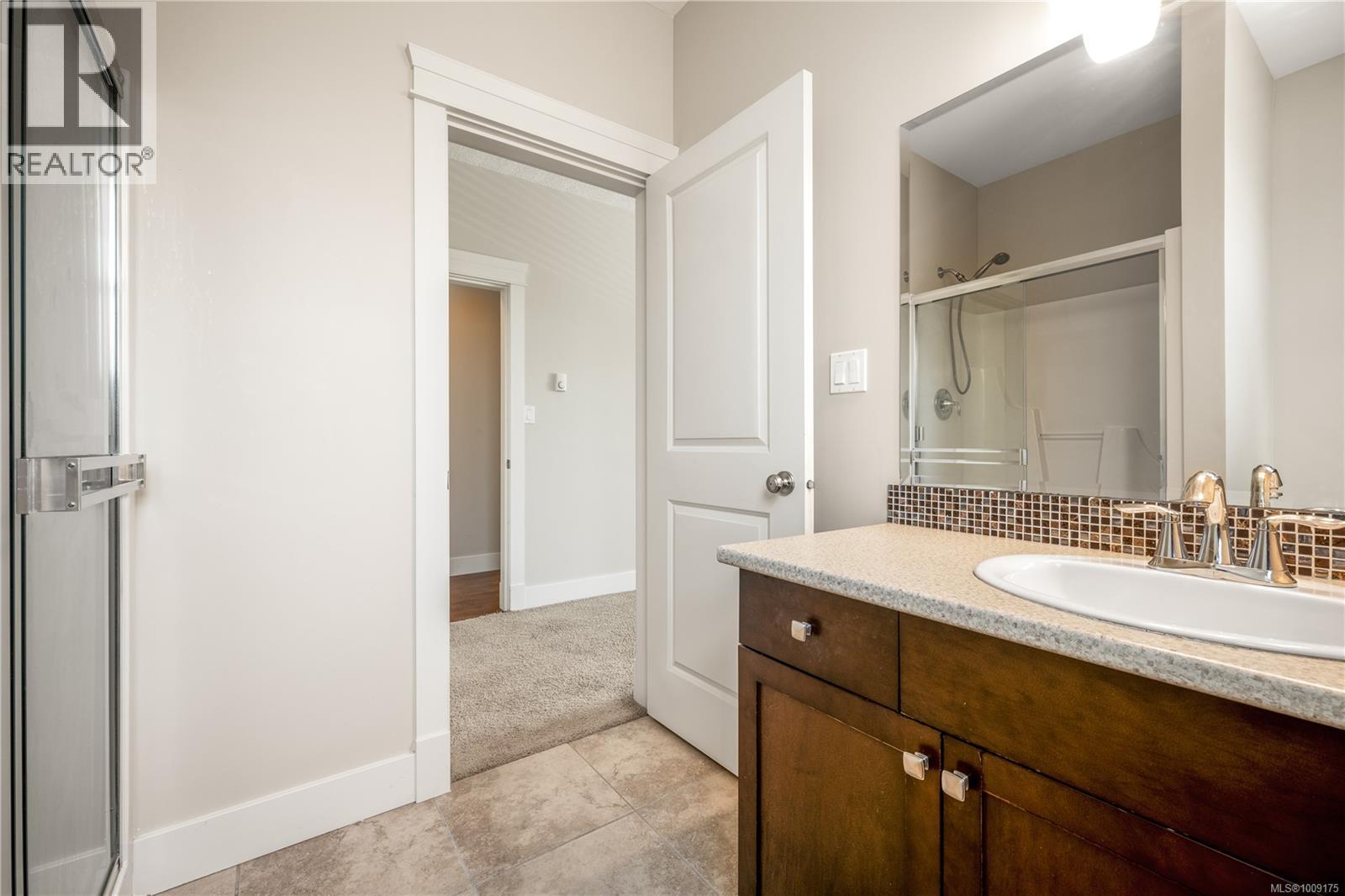 6102 Thyme Pl, Nanaimo