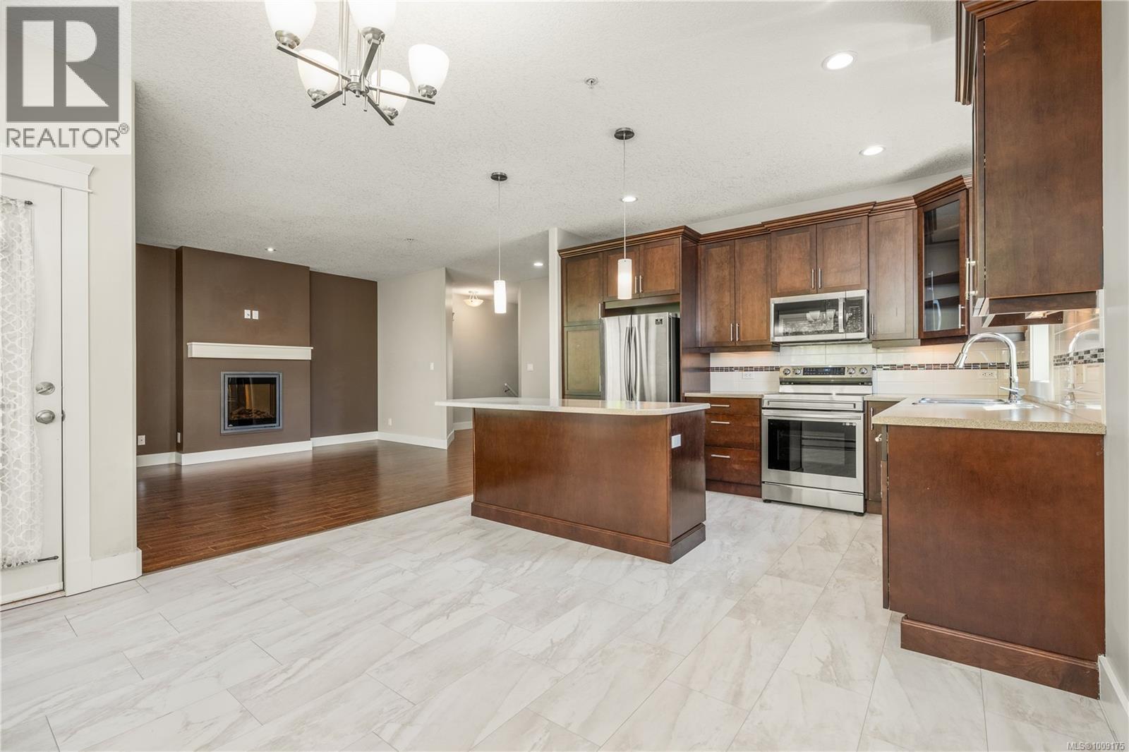 6102 Thyme Pl, Nanaimo