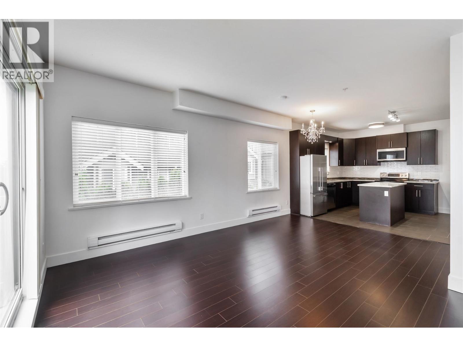 Photo 5 of 232 368 Ellesmere Avenue, Burnaby BC
