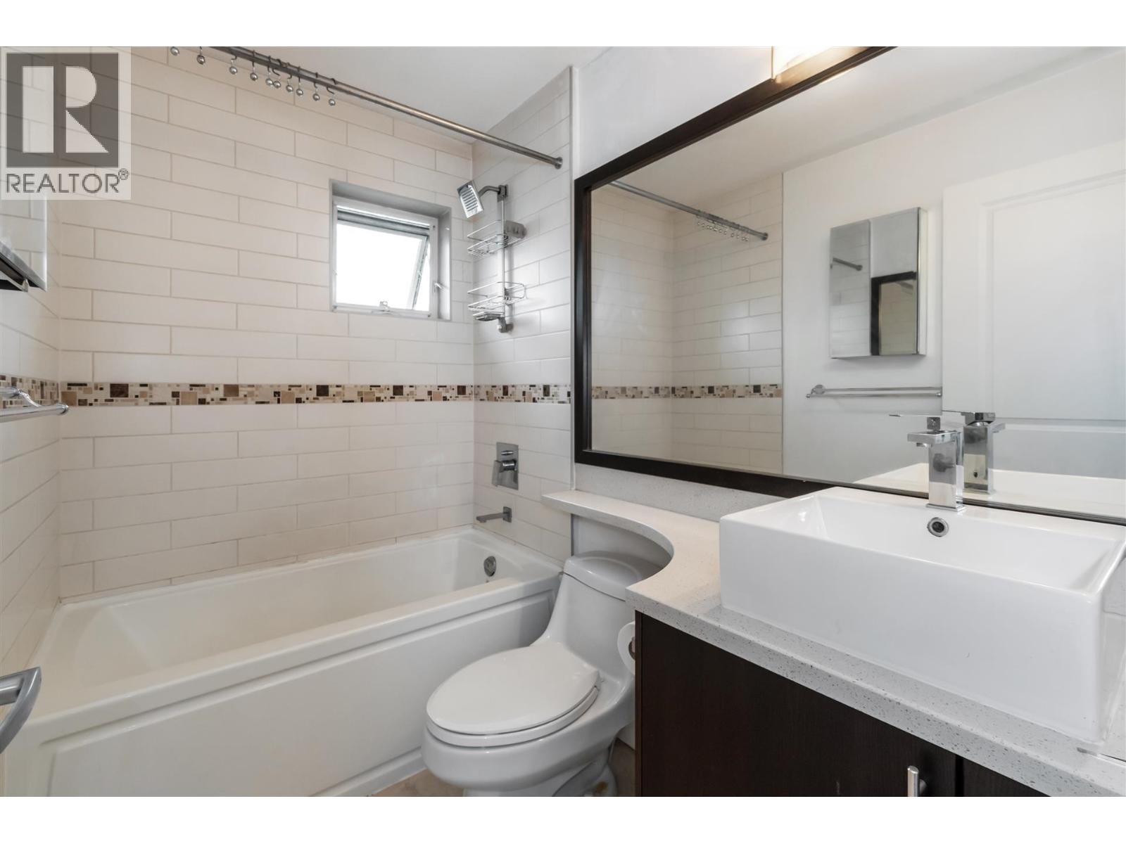 Photo 17 of 232 368 Ellesmere Avenue, Burnaby BC