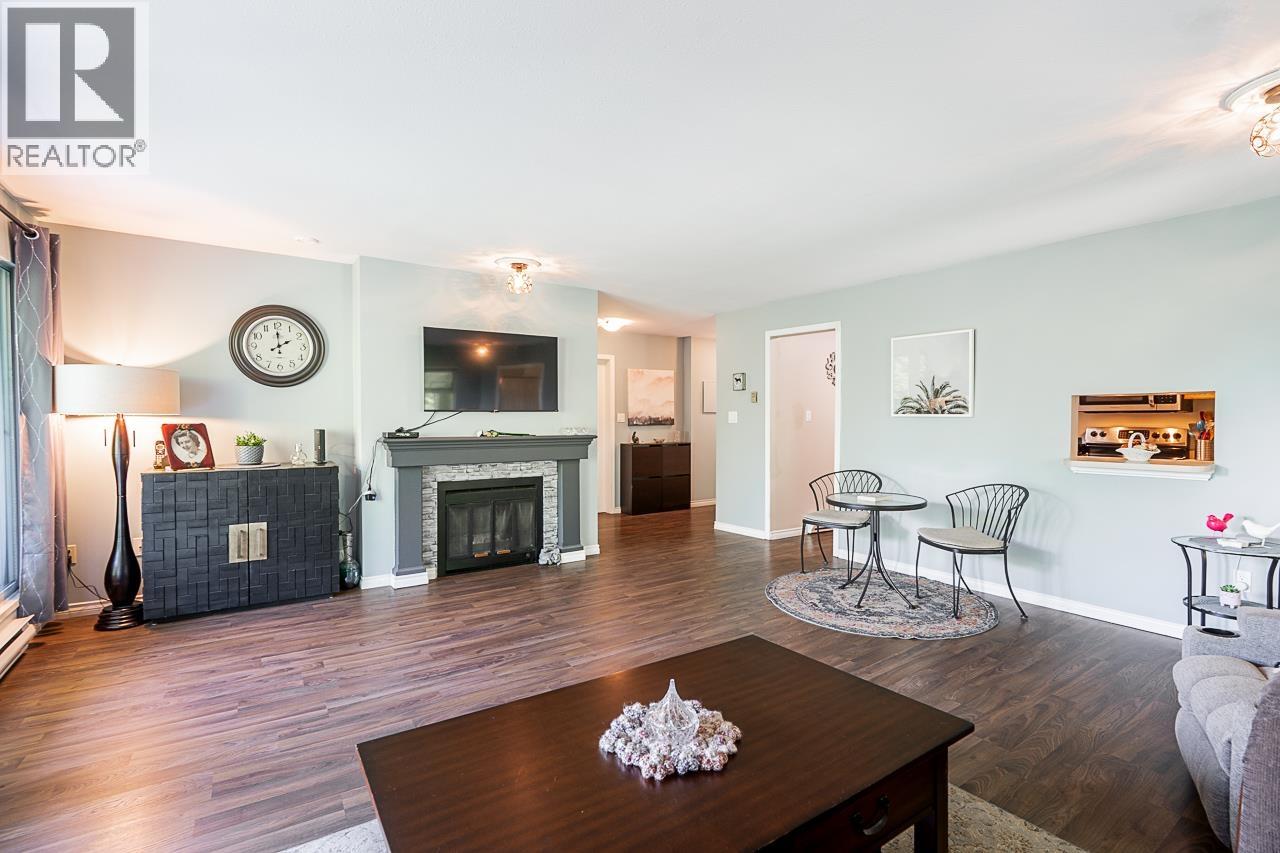 Photo 5 of 308 2733 Atlin Place, Coquitlam BC