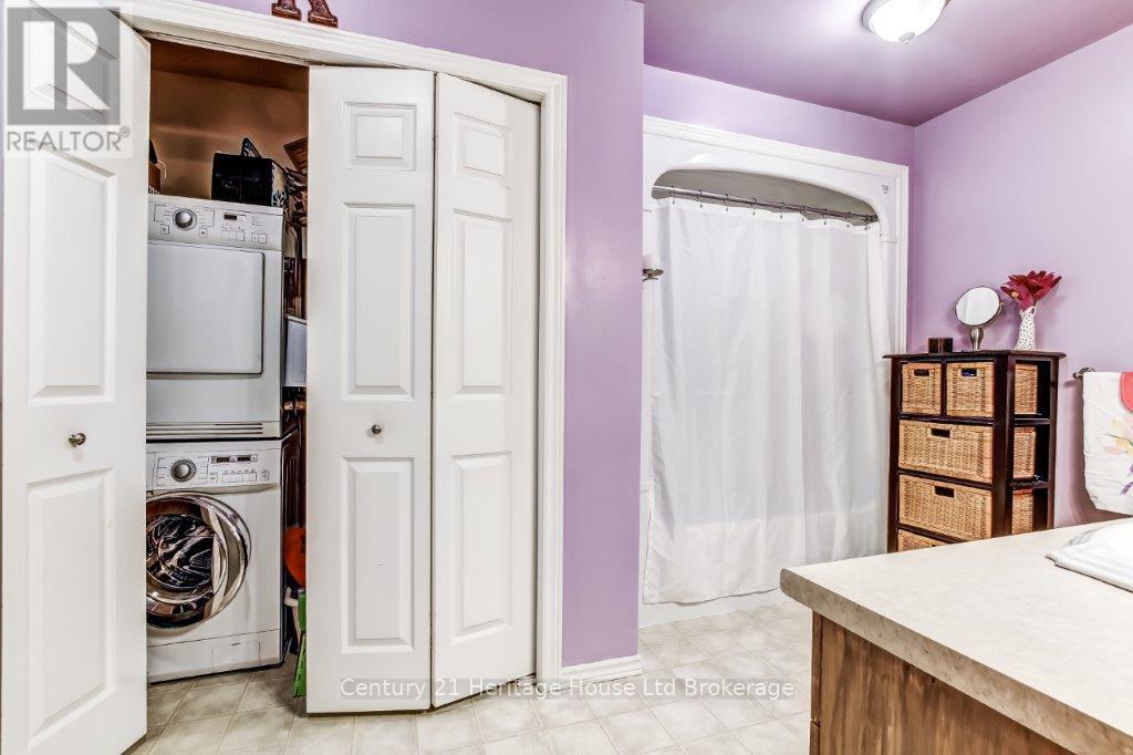 Photo 14 of 23 928 Lorene Street, Woodstock ON