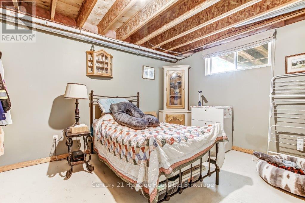 Photo 16 of 23 928 Lorene Street, Woodstock ON