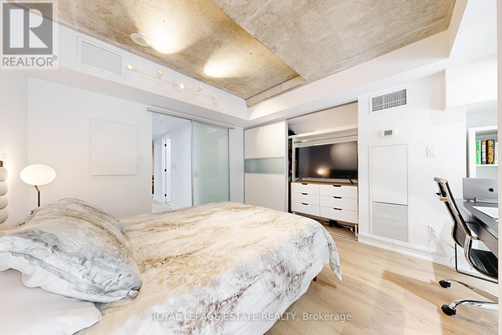 Photo 28 of 110 55 Stewart Street, Toronto ON