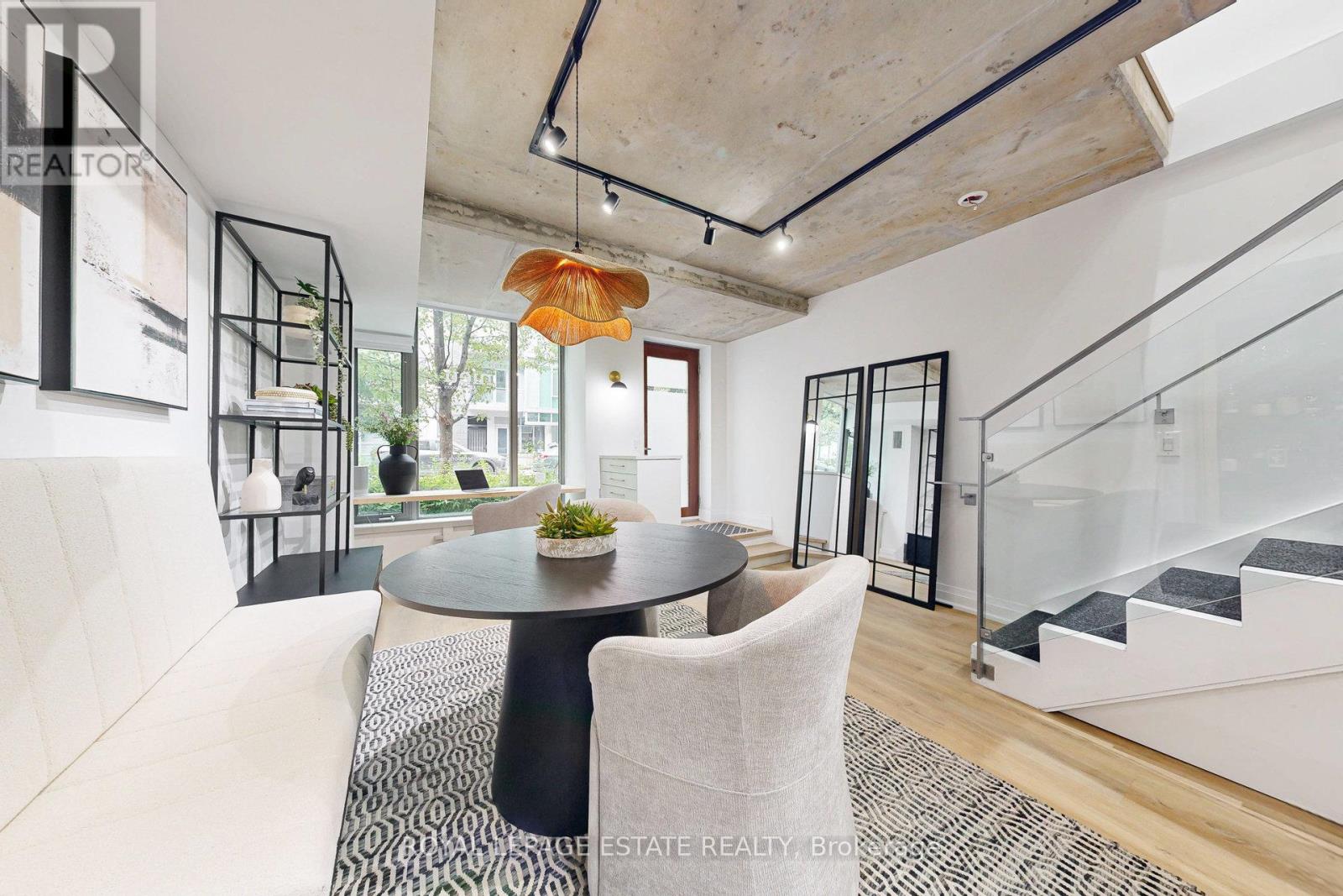 Photo 12 of 110 55 Stewart Street, Toronto ON