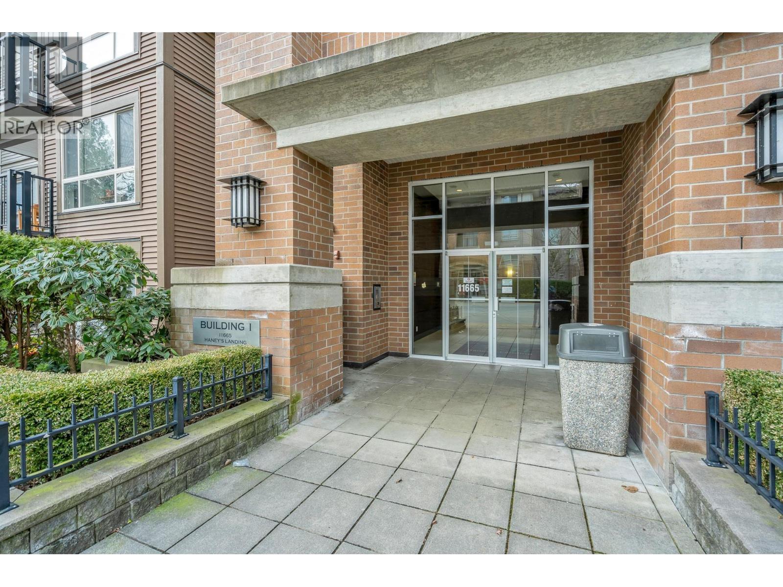 403 11665 HANEY BYPASS, Maple Ridge