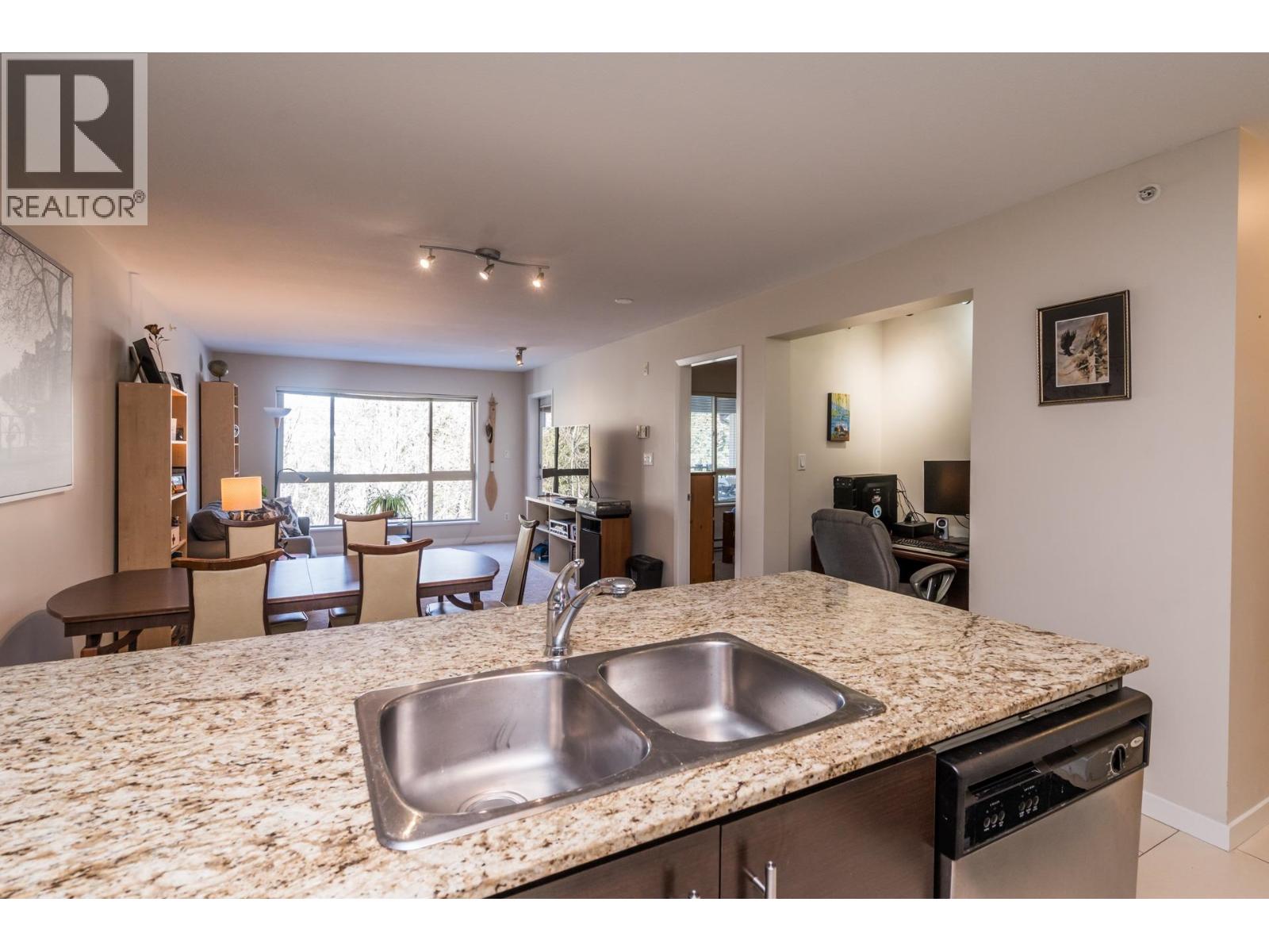 403 11665 HANEY BYPASS, Maple Ridge