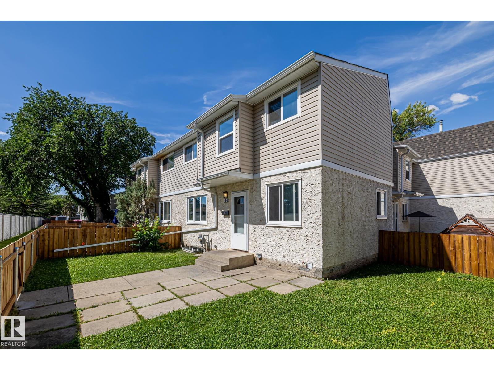 Photo 32 of 2 B Clareview Vg Nw, Edmonton AB