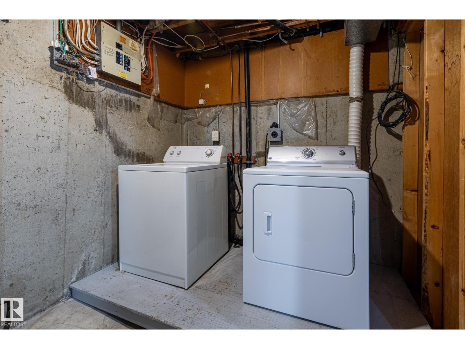 Photo 33 of 2 B Clareview Vg Nw, Edmonton AB