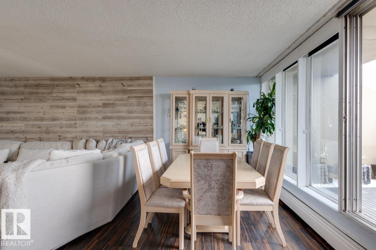 Photo 5 of 172 8735 165 St Nw, Edmonton AB