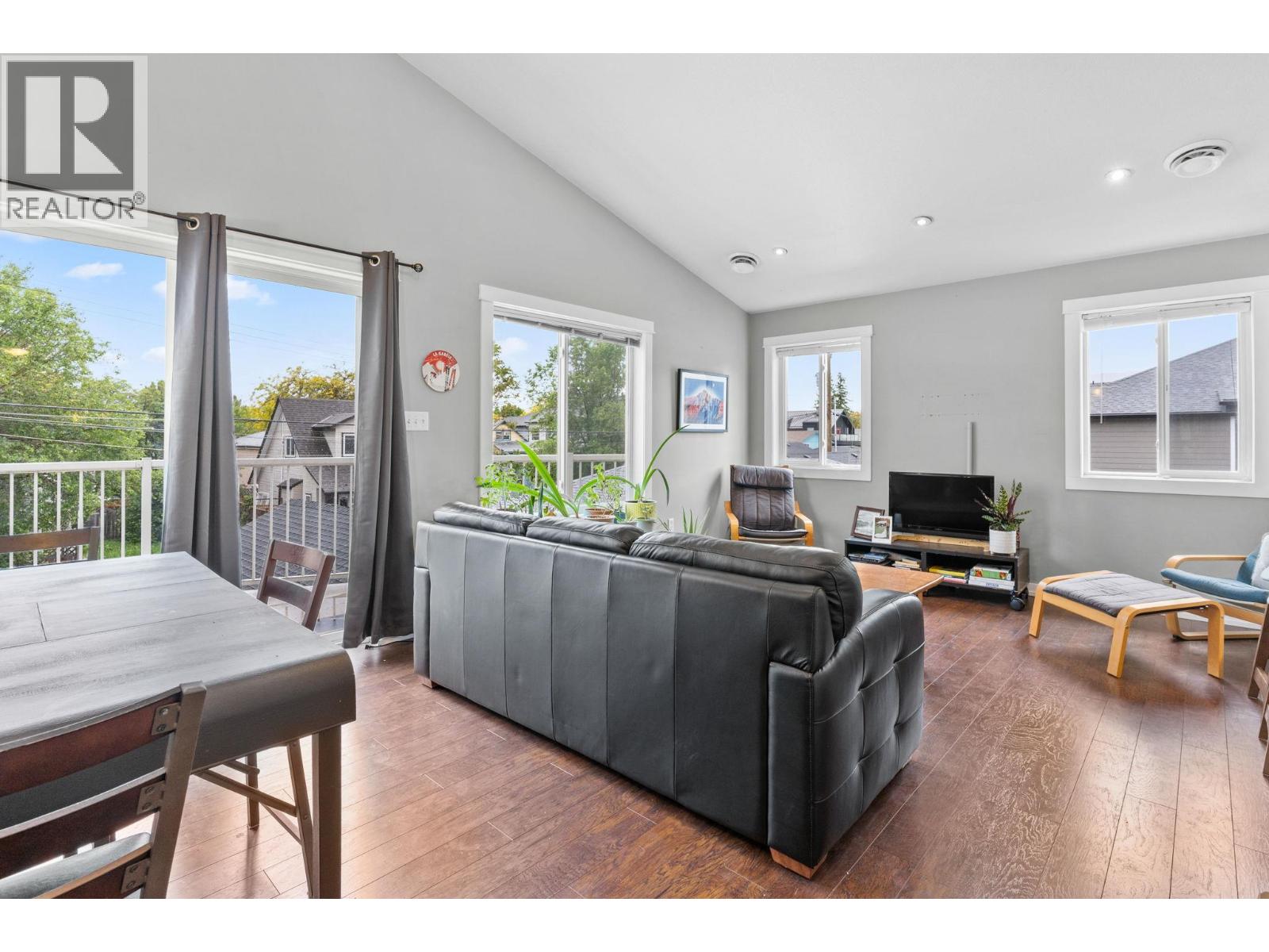Photo 26 of 853 Wilson Avenue, Kelowna BC