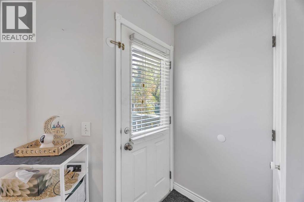 Photo 13 of 144 Tarington Park Ne, Calgary AB