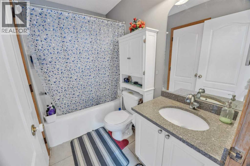 Photo 18 of 144 Tarington Park Ne, Calgary AB