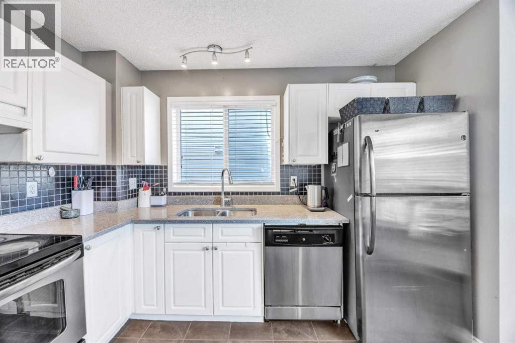 Photo 9 of 144 Tarington Park Ne, Calgary AB