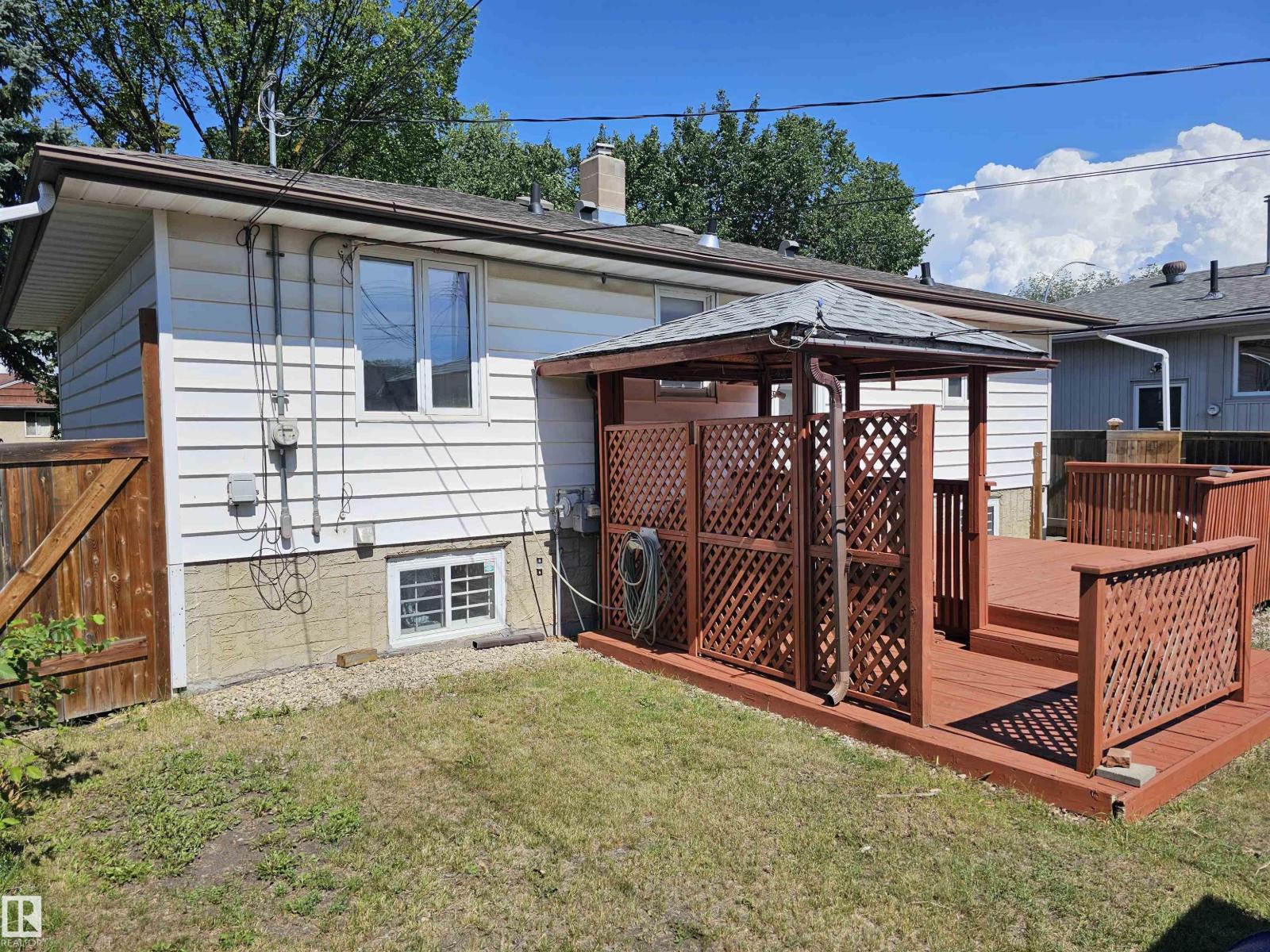 Photo 4 of 13215 116 Av Nw, Edmonton AB