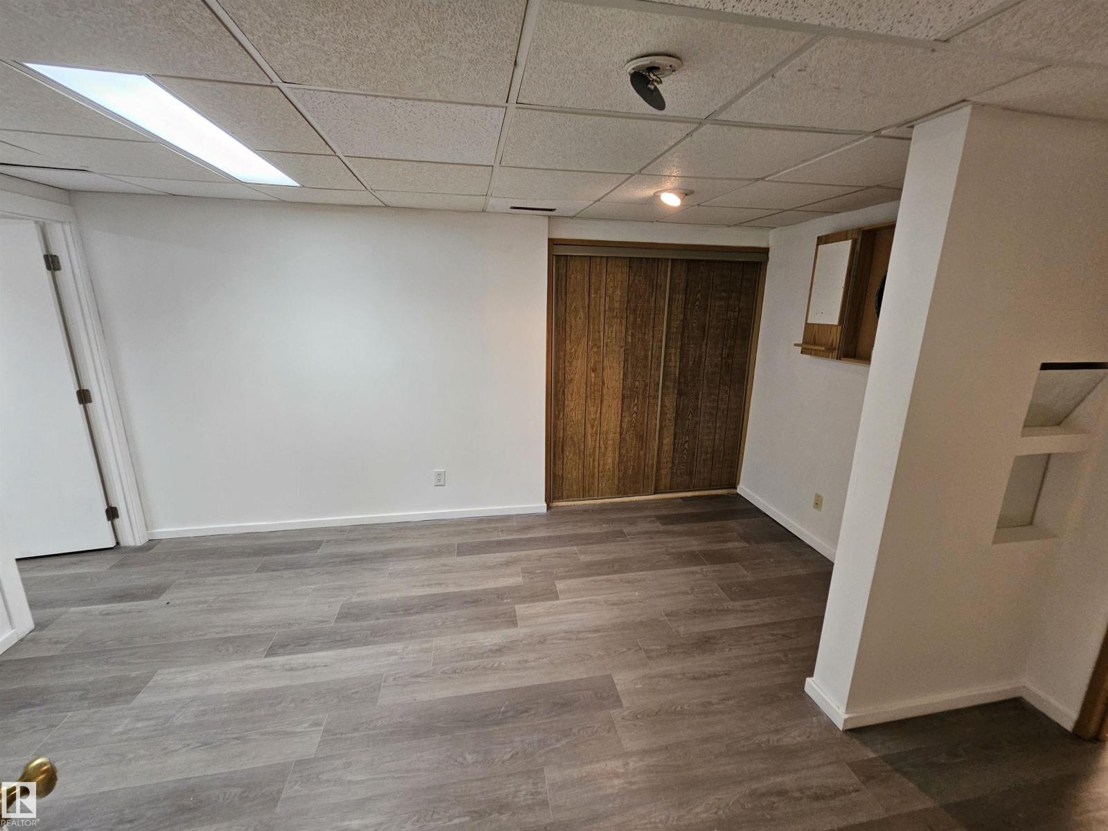 Photo 17 of 13215 116 Av Nw, Edmonton AB