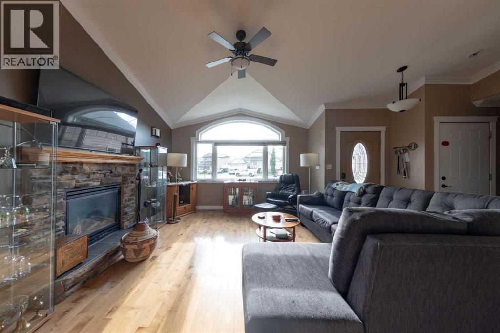 Photo 7 of 4010 74 Avenue, Lloydminster AB