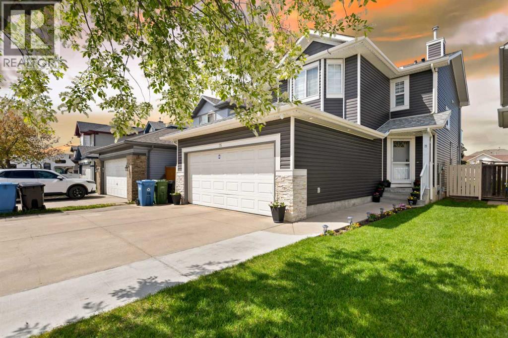 Photo 2 of 75 Tarington Close, Calgary AB