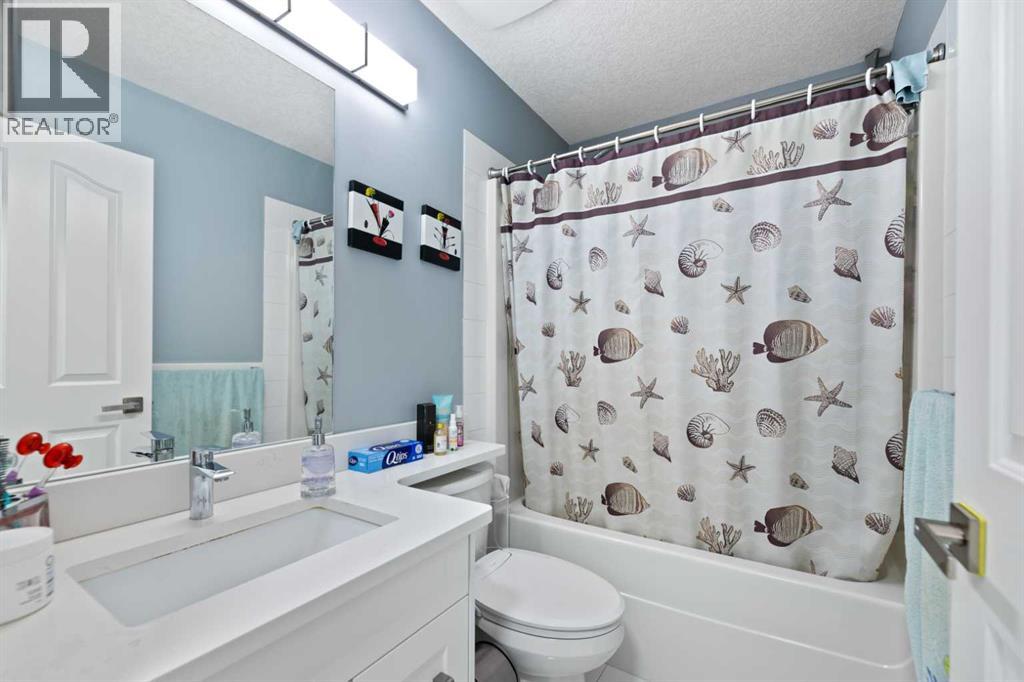 Photo 20 of 75 Tarington Close, Calgary AB