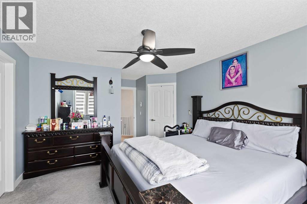Photo 14 of 75 Tarington Close, Calgary AB