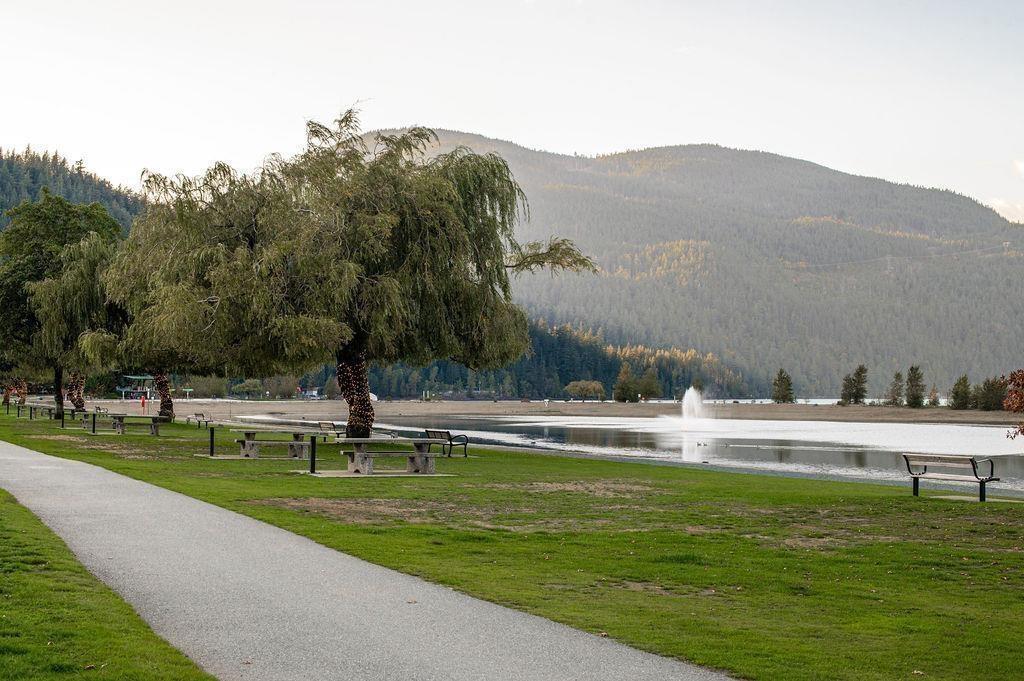 9 450 ESPLANADE AVENUE, Harrison Hot Springs, Harrison Hot Springs