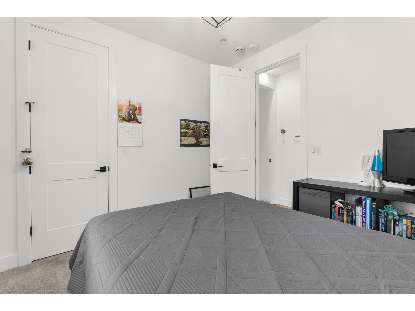 Photo 6 of 1746 140th Street, Surrey BC