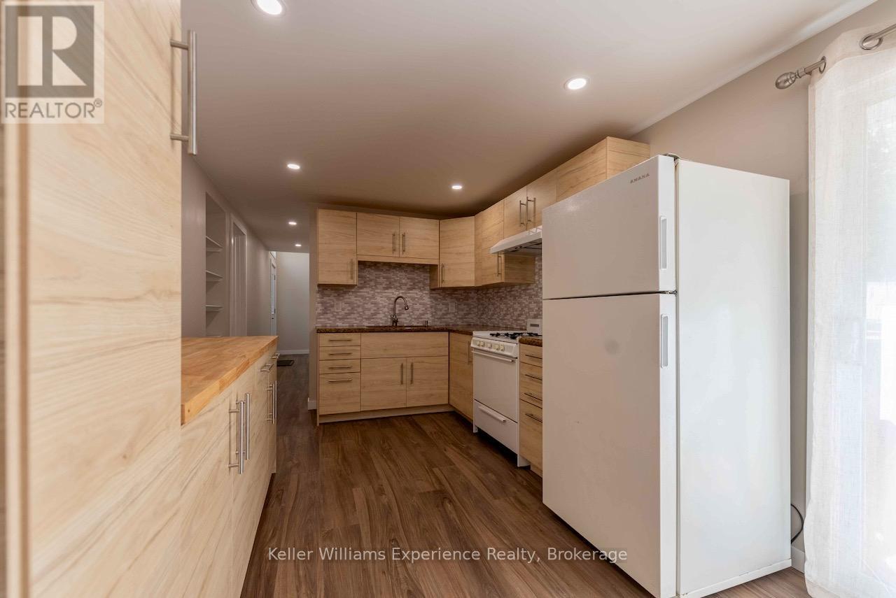 Photo 7 of 1496 Uffington Road, Bracebridge ON