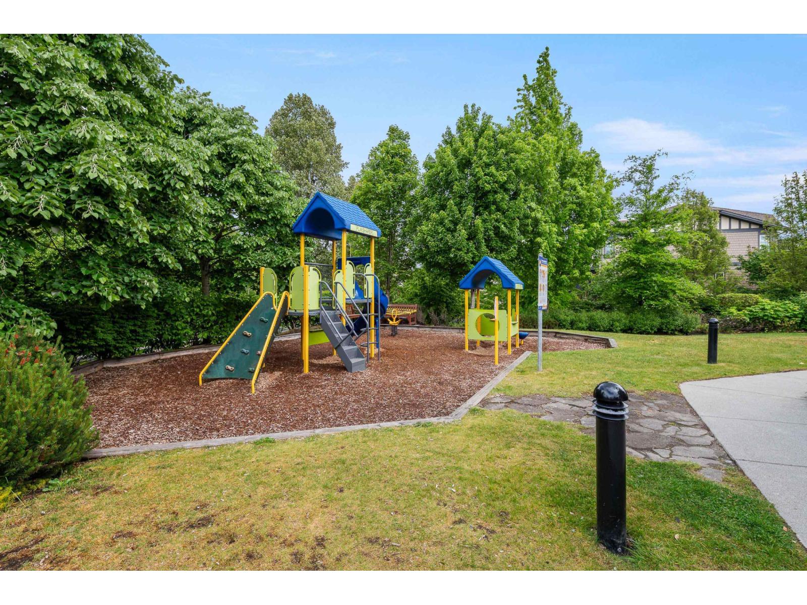 Photo 2 of 32 31098 Westridge Place, Abbotsford BC