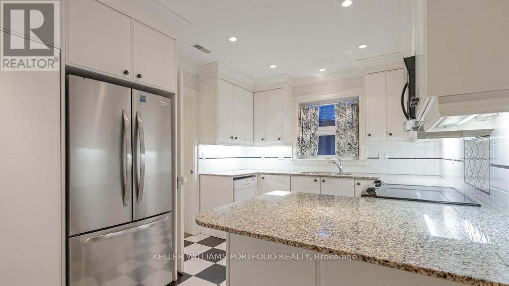 Photo 19 of 5 Killarney Road, Toronto ON