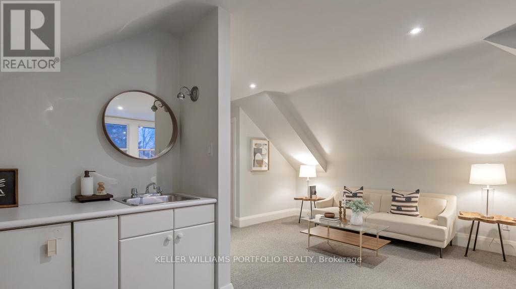 Photo 17 of 5 Killarney Road, Toronto ON