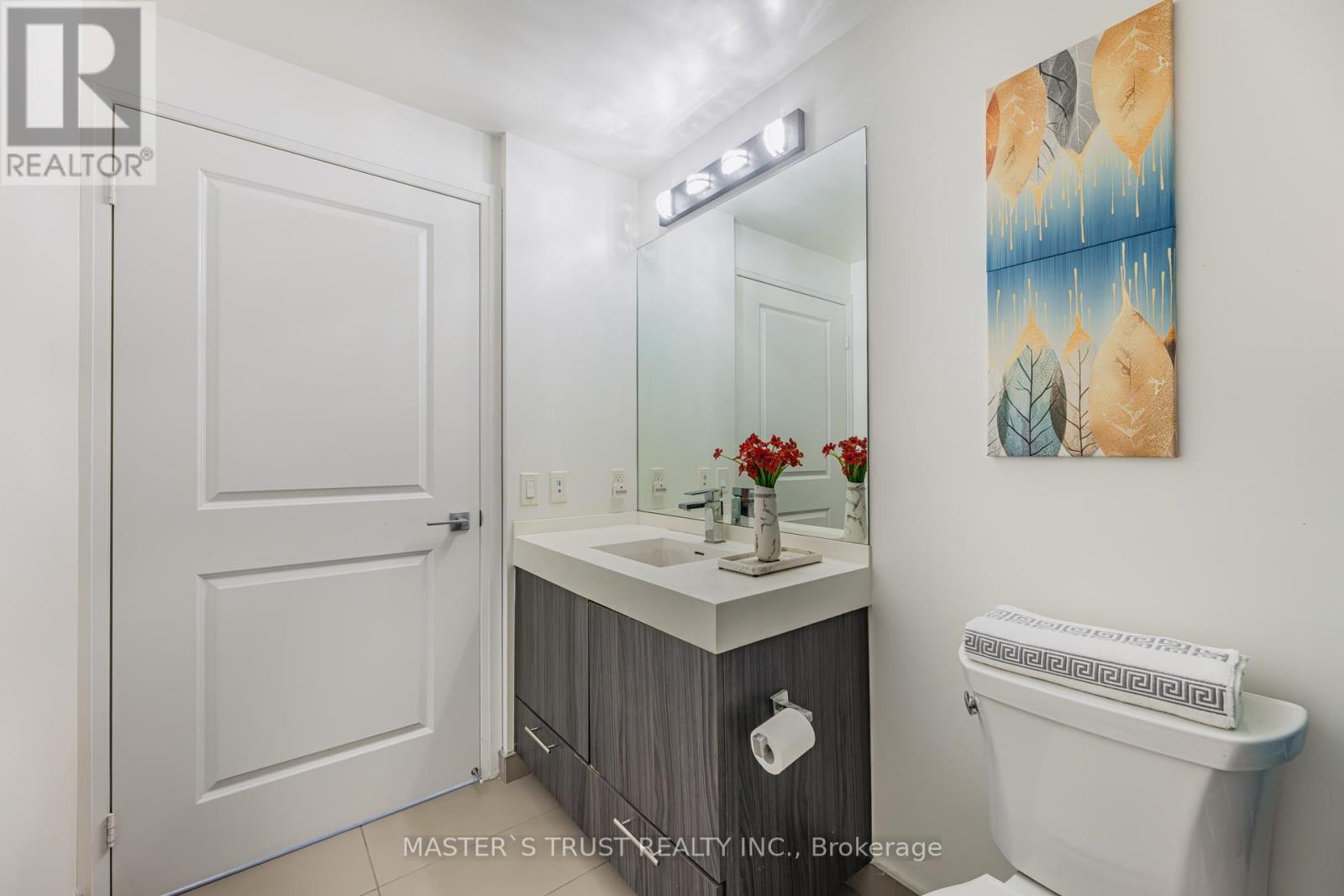 Photo 9 of 2912 251 Jarvis Street, Toronto ON