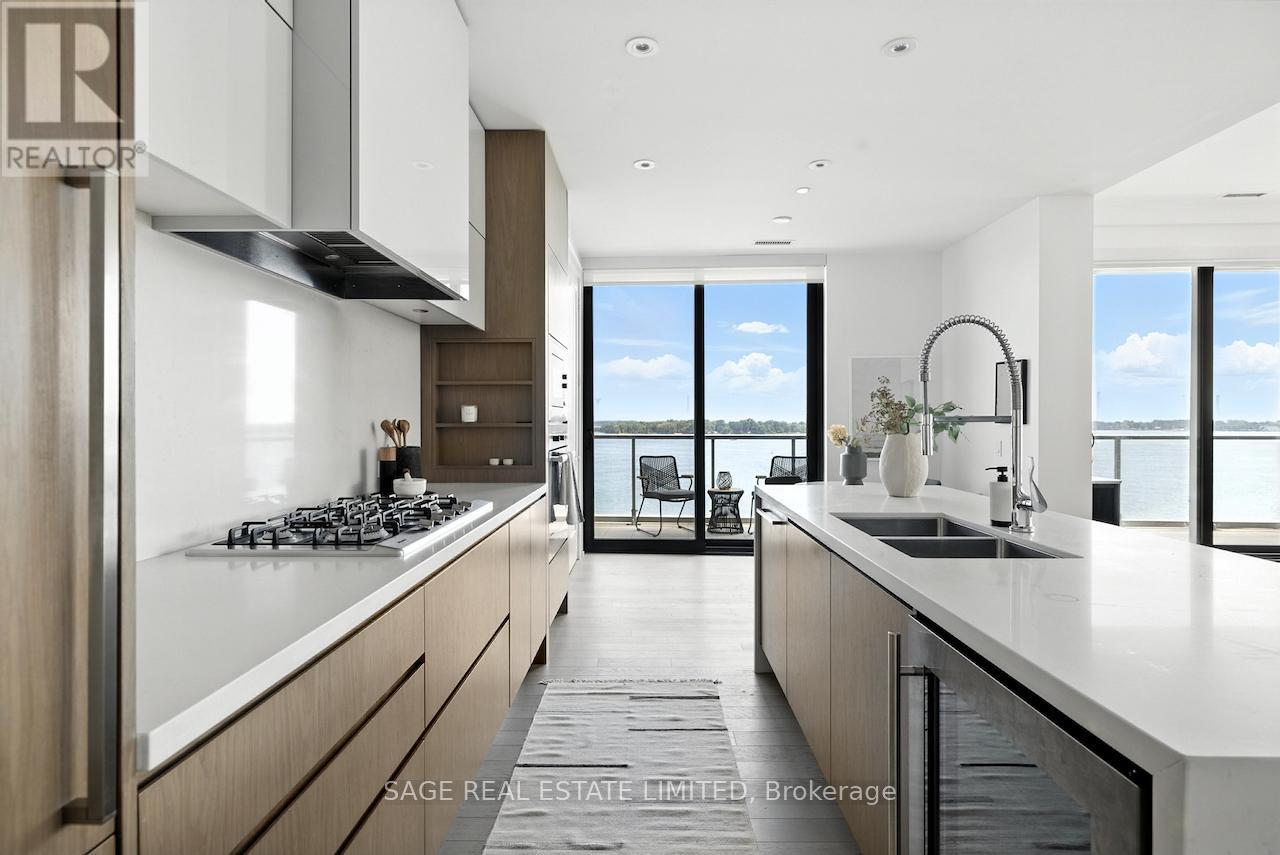 Photo 18 of 910 118 Merchants Wharf, Toronto ON