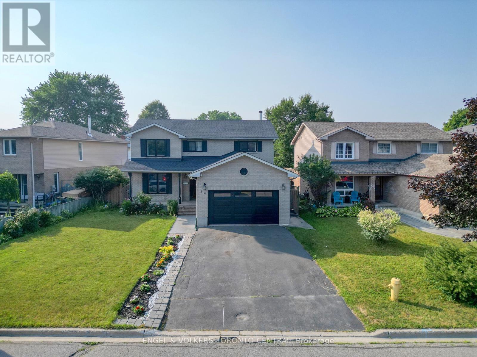 Photo 43 of 14 Soper Creek Drive, Clarington ON