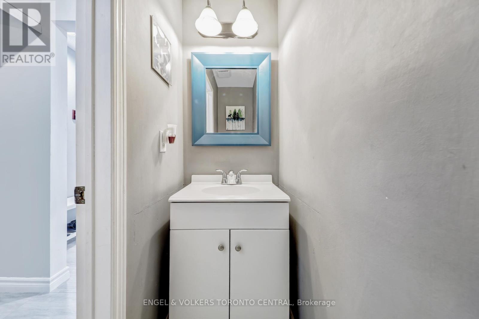 Photo 26 of 14 Soper Creek Drive, Clarington ON