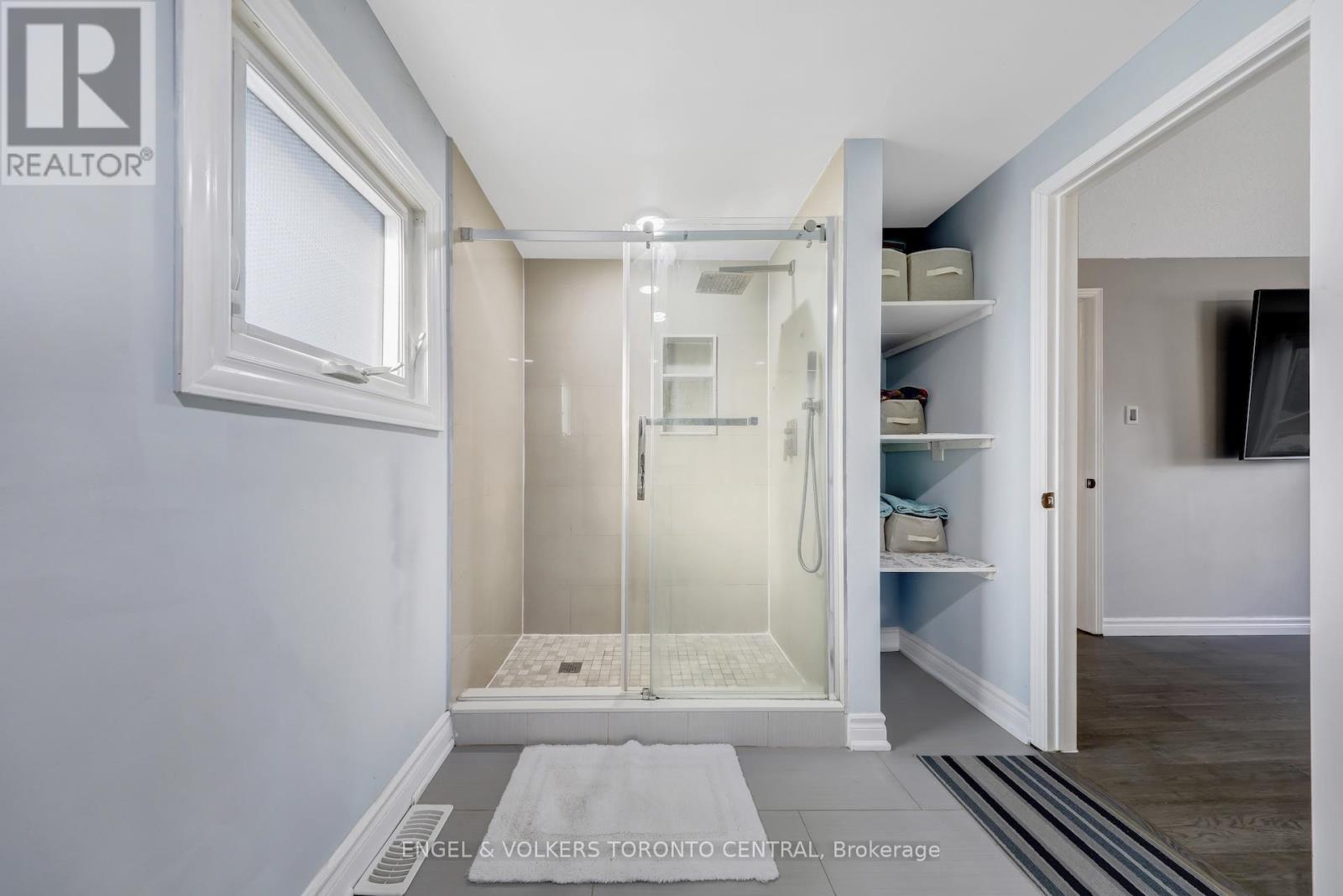 Photo 44 of 14 Soper Creek Drive, Clarington ON