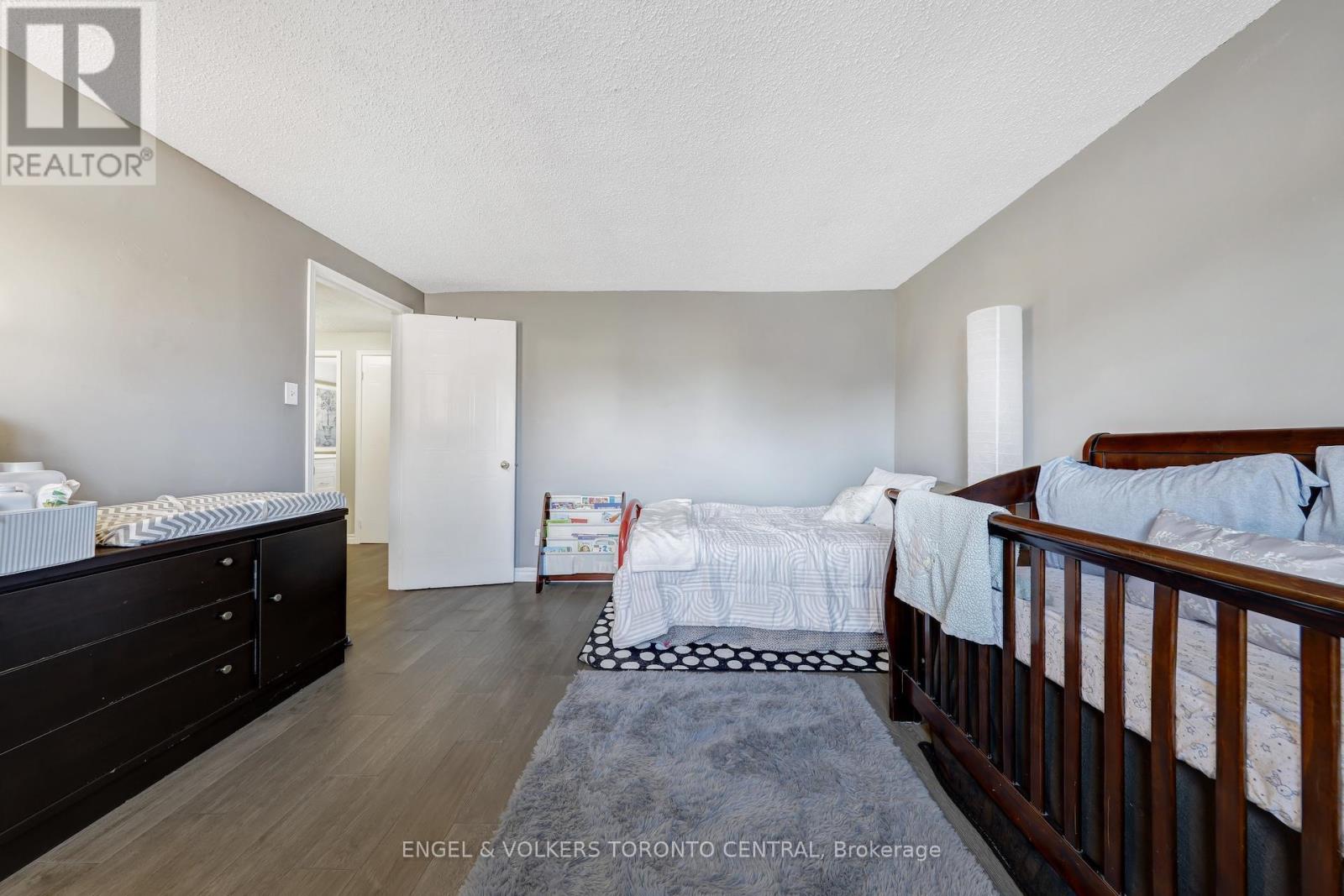 Photo 11 of 14 Soper Creek Drive, Clarington ON
