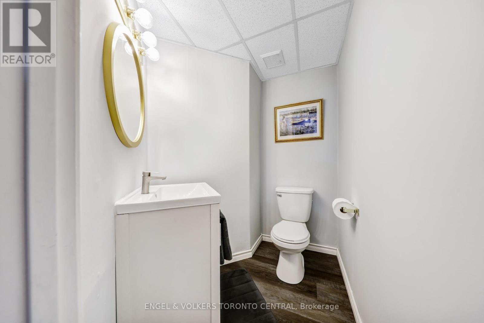 Photo 31 of 14 Soper Creek Drive, Clarington ON